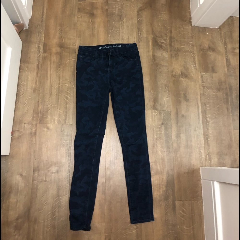 Dark blue camouflage jeans